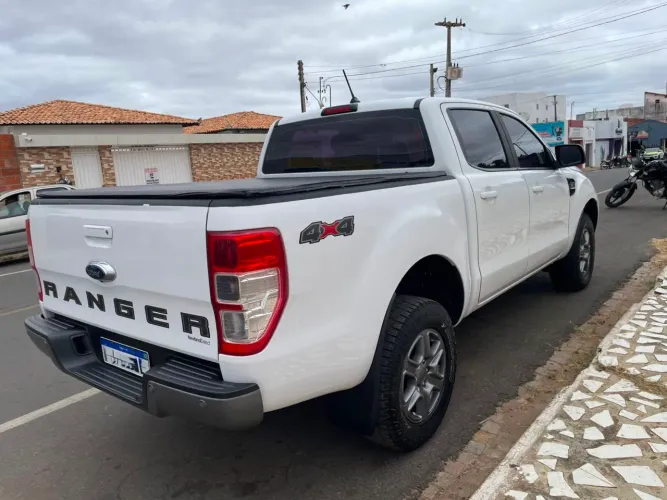 Ford Ranger XLS 2.2 4X4 CD Diesel Aut. 2021