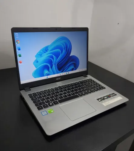 Notebook Gamer Core i7-8ªGer, 8GB de RAM, Geforce MX150 2GB