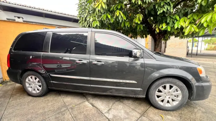 Chrysler Town & Country Limited 3.8 /3.6 V6 Aut. 2012