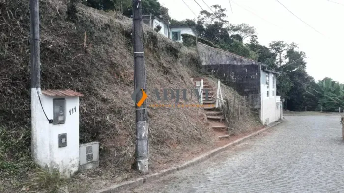 TERRENO A VENDA