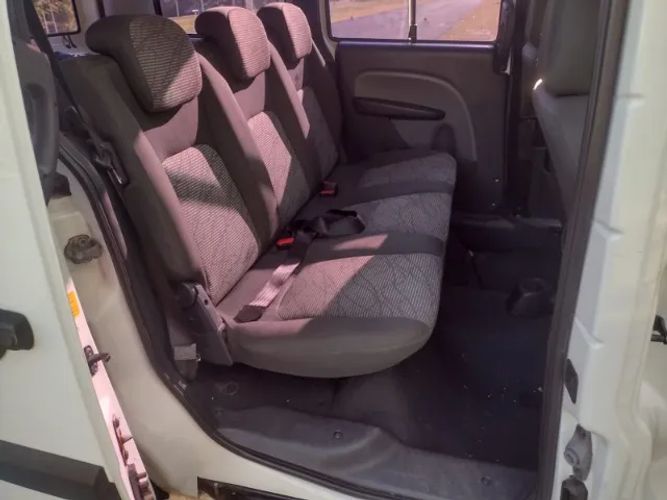 Imagem de Fiat Doblo Attractive 1.4 Fire Flex 8V 5P 2016