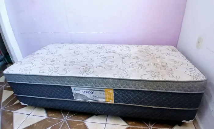 Cama Box Conjugada Solteiro (Desapego)