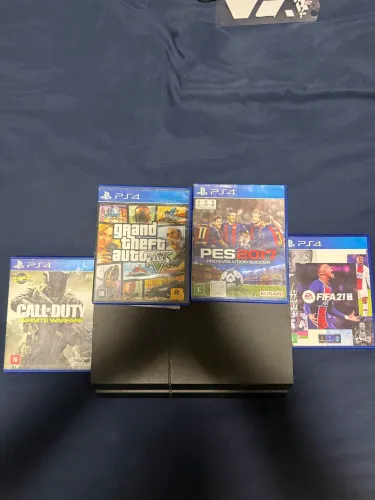 vendo ps4 muito pouco usado!