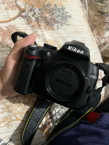 Nikon D5100