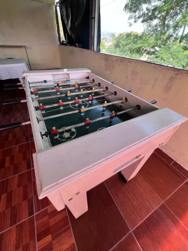 Mesa de Totó à Venda - Diversão Garantida!