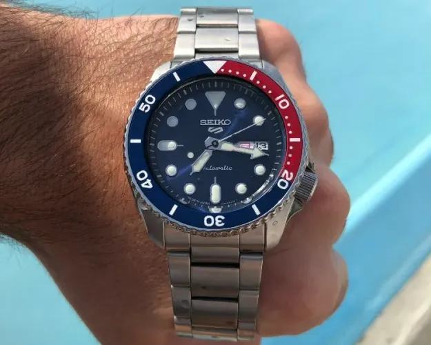 Relógio Seiko Sport 5 Pepsi automático novo