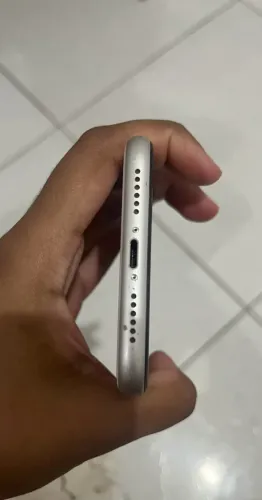 iPhone 11 (64gb)