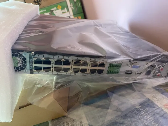 NVD Intelbras 3316 - 4K 16 portas IP