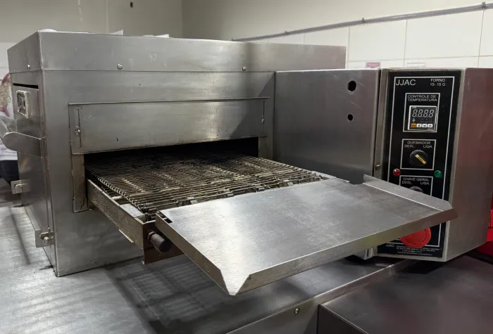Vendo Forno esteira JJAC 15-15G