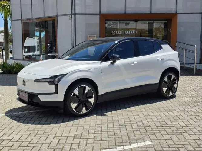 Volvo EX30 E60 Ultra (elétrico) 2025
