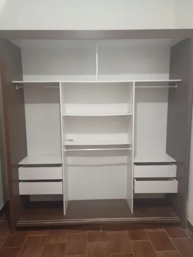 Doação Guarda roupa retirada no Ipanema