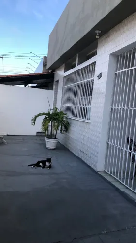 Vende casa