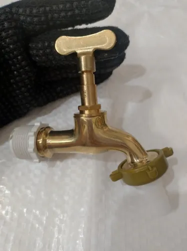Torneira Dourada Luxo Parede Tanque Jardim Metal Chaveta Nova