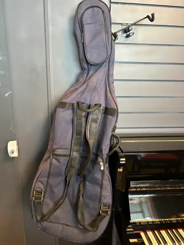 Capa ( bag ) Violoncelo 4/4. USADA 
