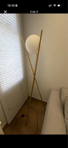Luminária de piso
