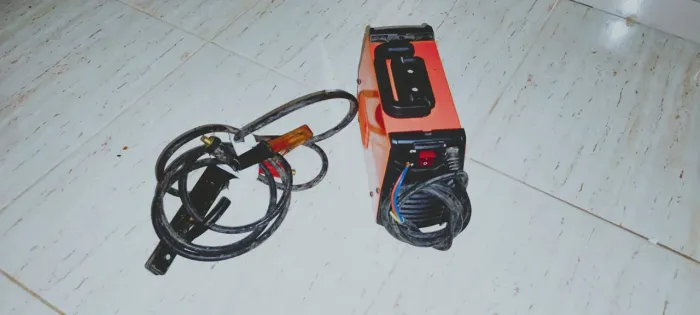 maquina de solda 127v queima ate o eletrodo 3.25