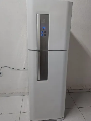 Geladeira Frost Free Electrolux df44 402 litros Duplex Branca