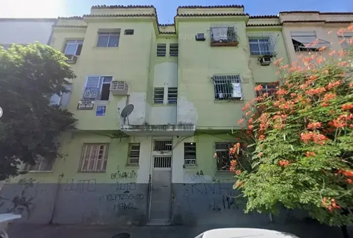 Excelente Aptº 1 qt  com 18m²  Estácio apenas 68.000