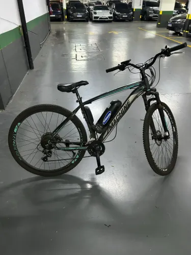 Bicicleta elétrica New Liberty Lithium Usada - Machine Motors