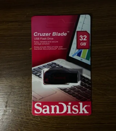 ? Pen Drive SanDisk 16GB ?