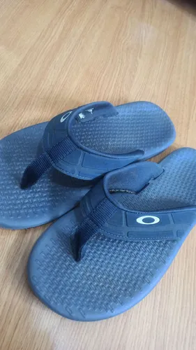 Chinelo Oakley n38 Azul escuro 