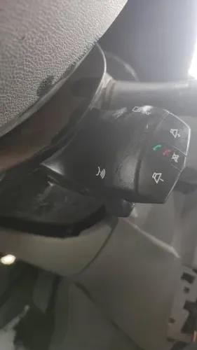 Comando multimídia volante Renault Fluence 2013/2017