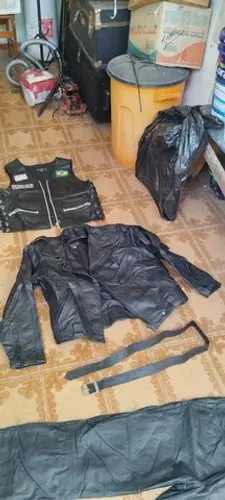 vende roupas de couros argentinas nova impecaveis