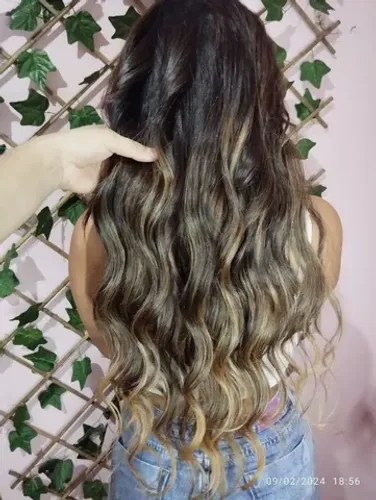 Cabelo Morena iluminada 65 centímetros 
