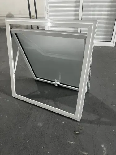 Maxim-ar (janela para banheiro) linha suprema 