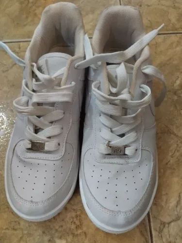 Tênis Nike Air Force 1 Branco - tamanho 39