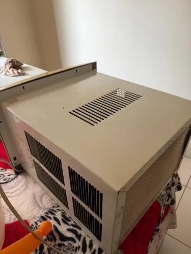 Ar Electrolux de janela 