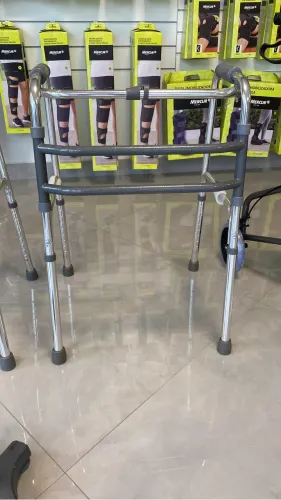 Andador Fixo, 130Kg Mercur