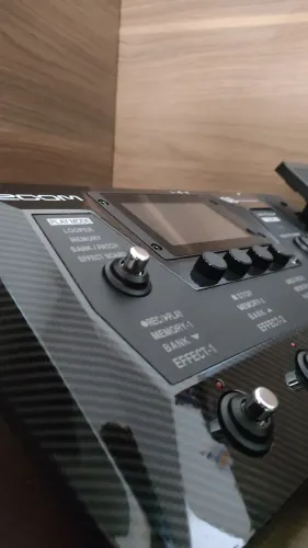 Pedaleira Zoom G6 + Fonte Original Bivolt