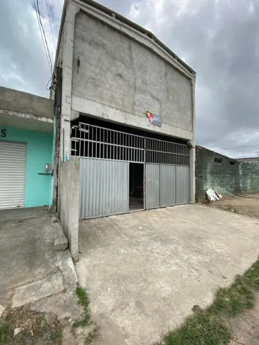 EXCELENTE GALPÃO NA SANTA LÚCIA!! 7x 30 METROS!! 470 MIL