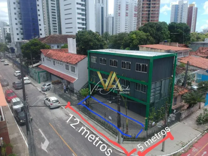 Área para comercio (2 lojas + terreno) com 100m²super espaçosa na Torre imperdível