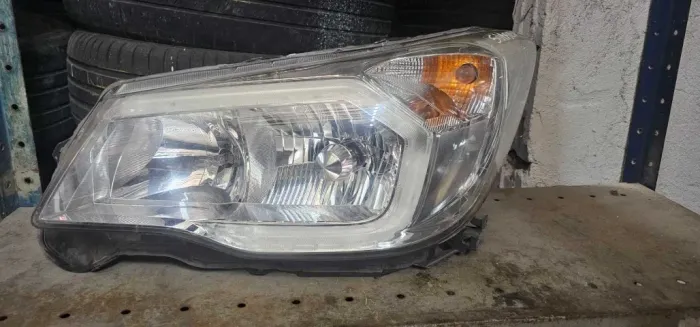  Farol Esquerdo Subaru Forester 2013 a 2019    etq5833