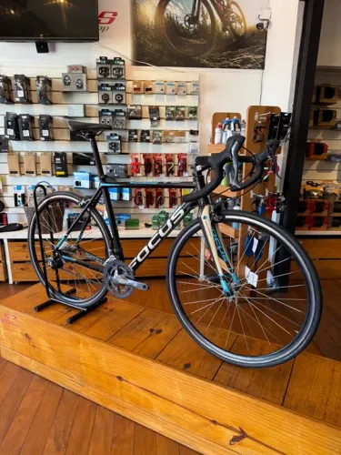 Bike speed Focus tamanho S 52