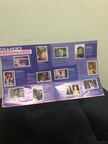 Álbum de figurinhas 50 anos de novelas (completo)