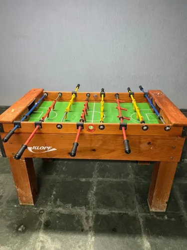 Mesa de Pebolim Luxo - marca Klopf - usada