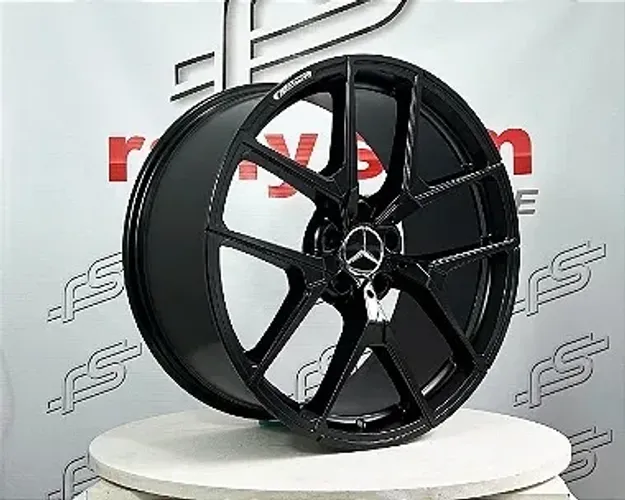 Jogo de Roda Mercedes Classe C Preto Brilhante 5x112 - 20x8,5 e 20x9,5 Offset 38 (Nv)
