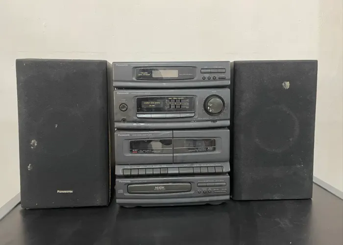 Som Panasonic SA D102 CD, Rádio e Toca Fitas