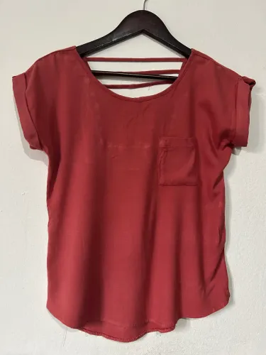 Blusa feminina tecido- tamanho P