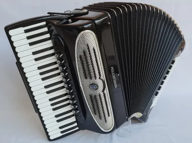 Acordeon 120 Baixos Giulietti Classic 127 NOVA