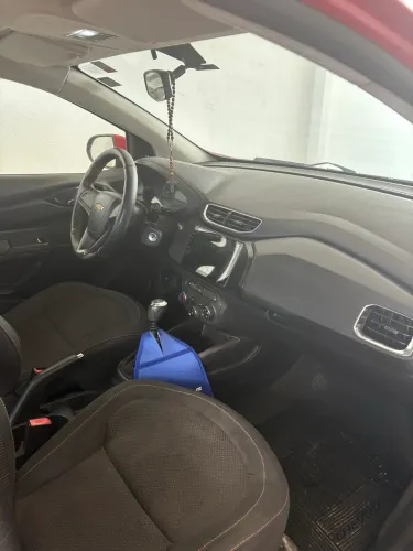 Chevrolet Onix Hatch LT 1.0 8V Flex Power Mec. 4P 2013
