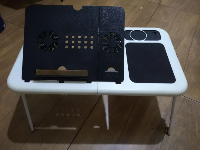 Mesa portátil para notebook dobravel