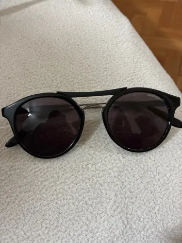 Óculos de Sol Carrera 6008 preto unissex usado