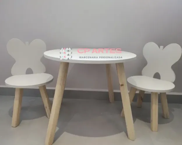 Mesa infantil