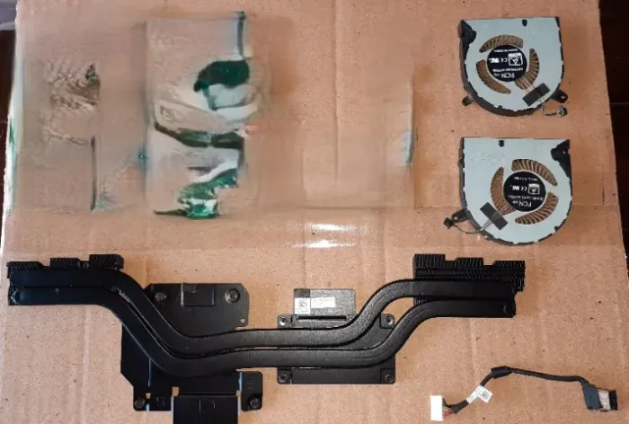 Vendo peças para notebook Dell Gamer G3 i7 de 9ªg, venda para aproveitar peças