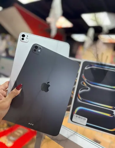 iPad Pro M5 11? 256Gb - Prata Novo/Lacrado