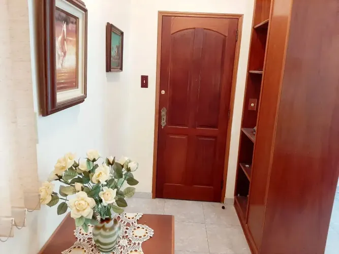 Kitnet em Ipanema para locação, toda mobiliada, cozinha, banheiro social, colada ao metrô